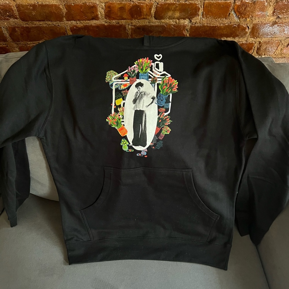 Harry styles love on tour msg merch